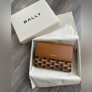 BALLY PENNANT CARD HOLDER IN DESERT TPU
